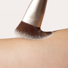 Jane Iredale Pro Series Multi Use Blending Brush
