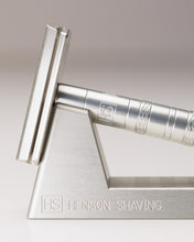 Henson Razor Stand