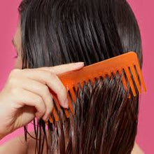 Amika The Wizard Detangling Primer