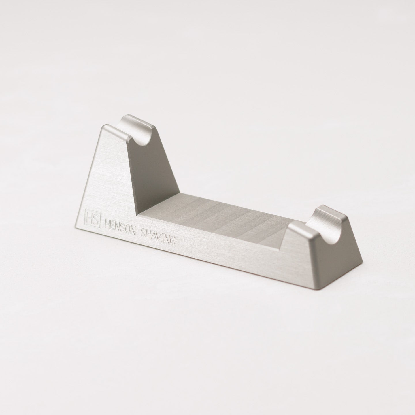 Henson Razor Stand – The Summit Skin Care & Hair Removal